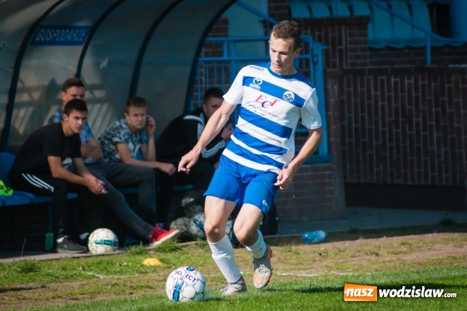 Zdjęcie w galerii na portalu naszwodzislaw.com: Juniorzy Górnika Radlin wrócili na tarczy wiadomości z regionu