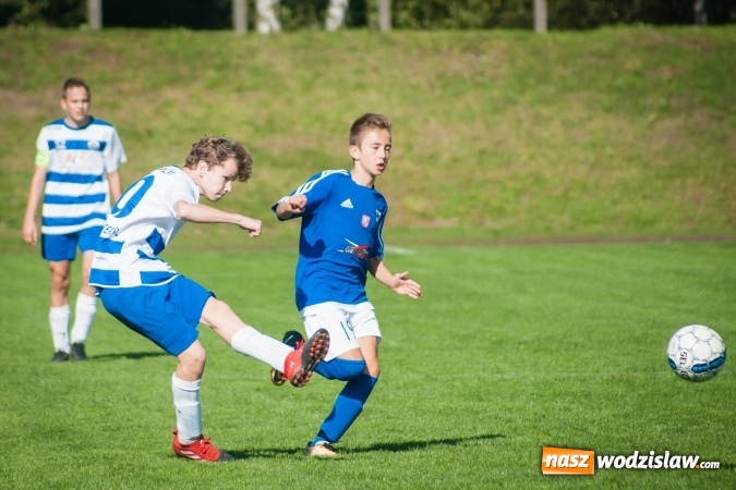 Zdjęcie w galerii na portalu naszwodzislaw.com: Juniorzy Górnika Radlin wrócili na tarczy wiadomości z regionu