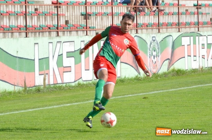 Zdjęcie w galerii na portalu naszwodzislaw.com: Niespodzianka w Turzy Śląskiej. Rudzki Buk z kompletem punktów wiadomości z regionu