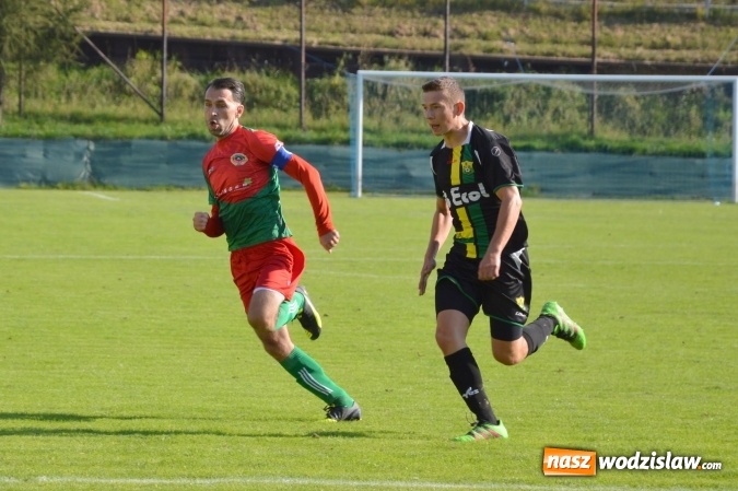 Zdjęcie w galerii na portalu naszwodzislaw.com: Niespodzianka w Turzy Śląskiej. Rudzki Buk z kompletem punktów wiadomości z regionu