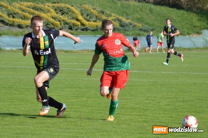 Zdjęcie w galerii na portalu naszwodzislaw.com: Niespodzianka w Turzy Śląskiej. Rudzki Buk z kompletem punktów wiadomości z regionu