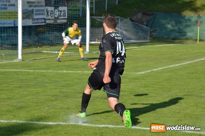 Zdjęcie w galerii na portalu naszwodzislaw.com: Niespodzianka w Turzy Śląskiej. Rudzki Buk z kompletem punktów wiadomości z regionu