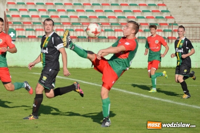 Zdjęcie w galerii na portalu naszwodzislaw.com: Niespodzianka w Turzy Śląskiej. Rudzki Buk z kompletem punktów wiadomości z regionu