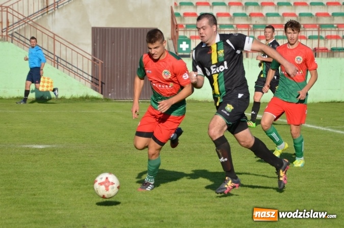 Zdjęcie w galerii na portalu naszwodzislaw.com: Niespodzianka w Turzy Śląskiej. Rudzki Buk z kompletem punktów wiadomości z regionu