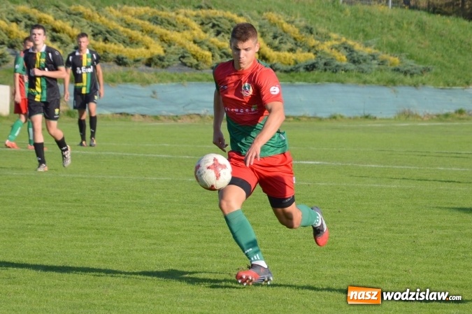 Zdjęcie w galerii na portalu naszwodzislaw.com: Niespodzianka w Turzy Śląskiej. Rudzki Buk z kompletem punktów wiadomości z regionu