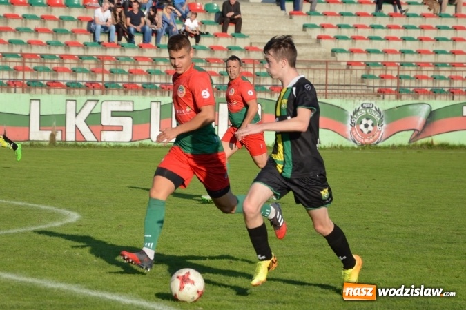 Zdjęcie w galerii na portalu naszwodzislaw.com: Niespodzianka w Turzy Śląskiej. Rudzki Buk z kompletem punktów wiadomości z regionu