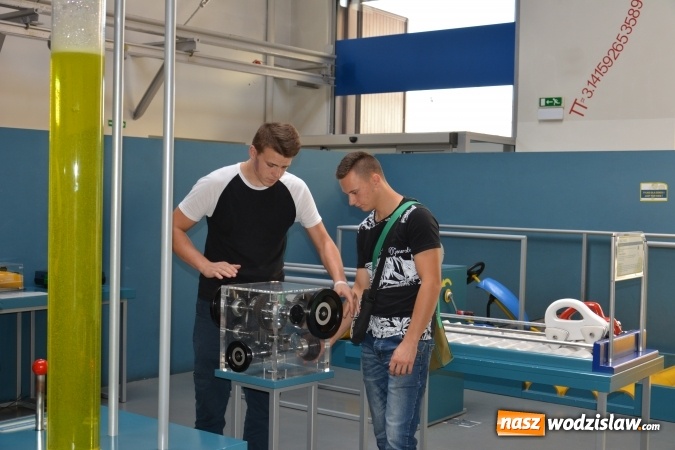 Zdjęcie w galerii na portalu naszwodzislaw.com: Matematyczny projekt. Uczniowie z ZSP w Pszowie odwiedzili Kraków  wiadomości z regionu