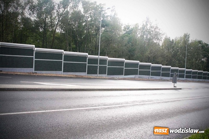 Zdjęcie w galerii na portalu naszwodzislaw.com: Ulica Matuszczyka jest już przejezdna w obu kierunkach!  wiadomości z regionu