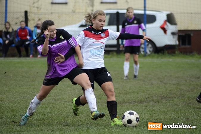 Zdjęcie w galerii na portalu naszwodzislaw.com: III liga kobiet: Wysoka wygrana SWD Wodzisław w meczu z Mikołowem wiadomości z regionu