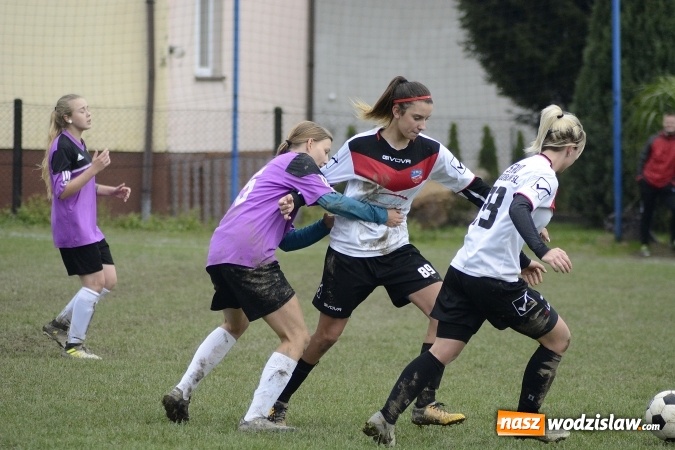 Zdjęcie w galerii na portalu naszwodzislaw.com: III liga kobiet: Wysoka wygrana SWD Wodzisław w meczu z Mikołowem wiadomości z regionu