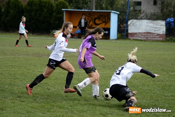 Zdjęcie w galerii na portalu naszwodzislaw.com: III liga kobiet: Wysoka wygrana SWD Wodzisław w meczu z Mikołowem wiadomości z regionu