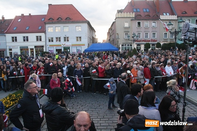 Zdjęcie w galerii na portalu naszwodzislaw.com: Prezydent Andrzej Duda odwiedził Wodzisław Śląski. FOTORELACJA  wiadomości z regionu