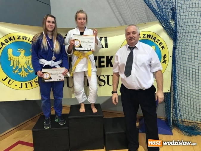 Zdjęcie w galerii na portalu naszwodzislaw.com: Osiem medali dla zawodników Akademii Sportowej Top Team wiadomości z regionu