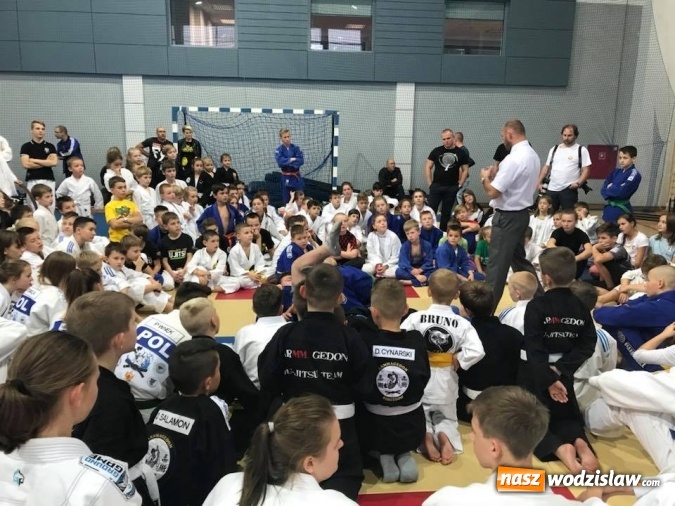 Zdjęcie w galerii na portalu naszwodzislaw.com: Osiem medali dla zawodników Akademii Sportowej Top Team wiadomości z regionu