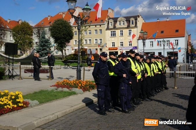 Zdjęcie w galerii na portalu naszwodzislaw.com: Wodzisławscy policjanci zabezpieczali wizytę głowy państwa  wiadomości z regionu