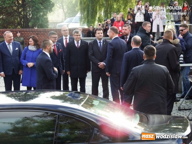 Zdjęcie w galerii na portalu naszwodzislaw.com: Wodzisławscy policjanci zabezpieczali wizytę głowy państwa  wiadomości z regionu