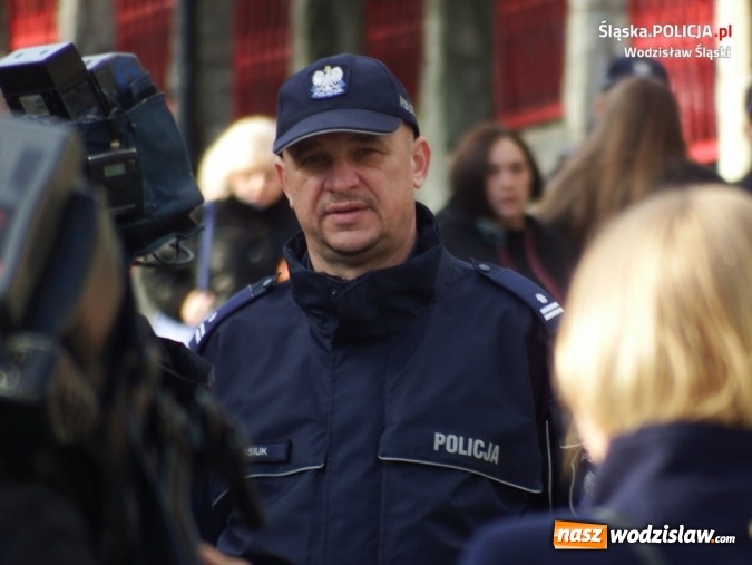 Zdjęcie w galerii na portalu naszwodzislaw.com: Wodzisławscy policjanci zabezpieczali wizytę głowy państwa  wiadomości z regionu