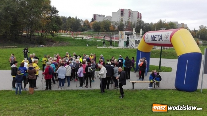Zdjęcie w galerii na portalu naszwodzislaw.com: 760 km nordic walking seniorów na 760-lecie Wodzisławia Śląskiego. ZDJĘCIA  wiadomości z regionu