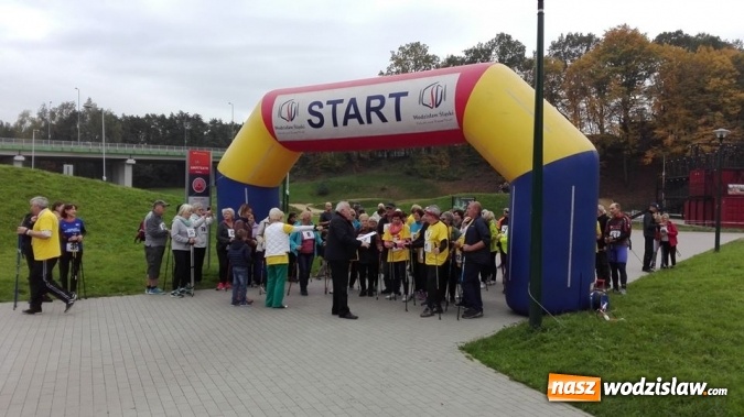 Zdjęcie w galerii na portalu naszwodzislaw.com: 760 km nordic walking seniorów na 760-lecie Wodzisławia Śląskiego. ZDJĘCIA  wiadomości z regionu