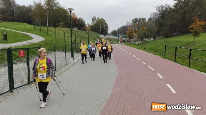 Zdjęcie w galerii na portalu naszwodzislaw.com: 760 km nordic walking seniorów na 760-lecie Wodzisławia Śląskiego. ZDJĘCIA  wiadomości z regionu