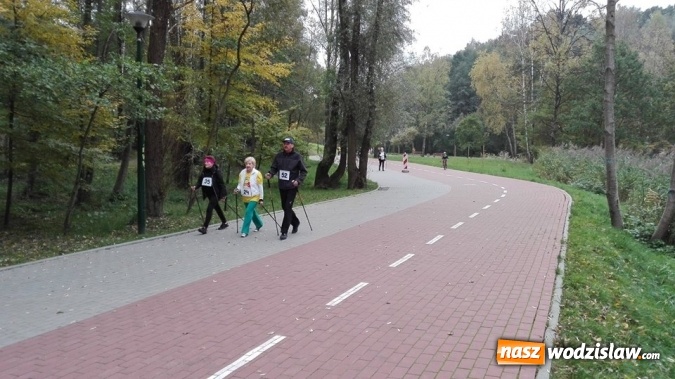 Zdjęcie w galerii na portalu naszwodzislaw.com: 760 km nordic walking seniorów na 760-lecie Wodzisławia Śląskiego. ZDJĘCIA  wiadomości z regionu