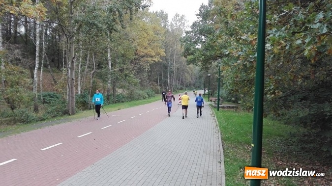 Zdjęcie w galerii na portalu naszwodzislaw.com: 760 km nordic walking seniorów na 760-lecie Wodzisławia Śląskiego. ZDJĘCIA  wiadomości z regionu