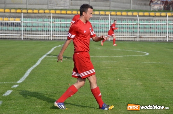 Zdjęcie w galerii na portalu naszwodzislaw.com: Podział punktów w Rydułtowach. Naprzód Rydułtowy vs. LKS Drama Zbrosławice  wiadomości z regionu