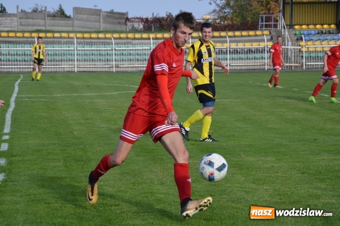 Zdjęcie w galerii na portalu naszwodzislaw.com: Podział punktów w Rydułtowach. Naprzód Rydułtowy vs. LKS Drama Zbrosławice  wiadomości z regionu