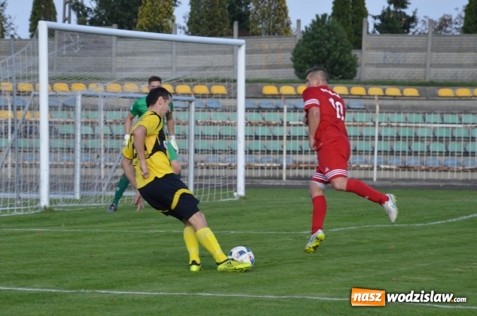 Zdjęcie w galerii na portalu naszwodzislaw.com: Podział punktów w Rydułtowach. Naprzód Rydułtowy vs. LKS Drama Zbrosławice  wiadomości z regionu