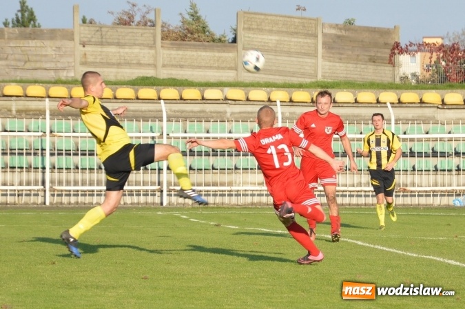 Zdjęcie w galerii na portalu naszwodzislaw.com: Podział punktów w Rydułtowach. Naprzód Rydułtowy vs. LKS Drama Zbrosławice  wiadomości z regionu