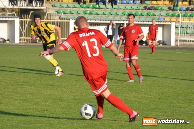 Zdjęcie w galerii na portalu naszwodzislaw.com: Podział punktów w Rydułtowach. Naprzód Rydułtowy vs. LKS Drama Zbrosławice  wiadomości z regionu
