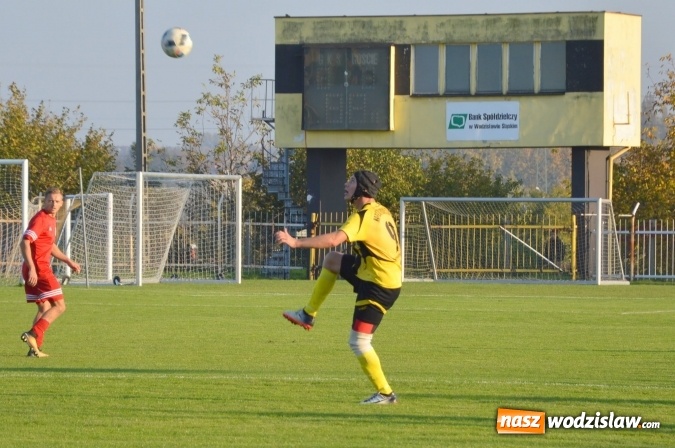 Zdjęcie w galerii na portalu naszwodzislaw.com: Podział punktów w Rydułtowach. Naprzód Rydułtowy vs. LKS Drama Zbrosławice  wiadomości z regionu