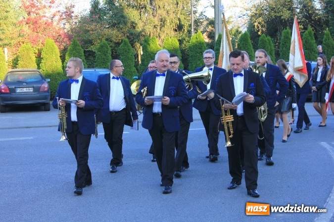 Zdjęcie w galerii na portalu naszwodzislaw.com: Szkoła w Lubomi świętowała 50-lecie! Nie zabrakło życzeń, wspomnień i dobrego humoru wiadomości z regionu