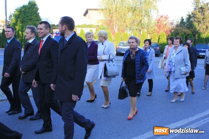 Zdjęcie w galerii na portalu naszwodzislaw.com: Szkoła w Lubomi świętowała 50-lecie! Nie zabrakło życzeń, wspomnień i dobrego humoru wiadomości z regionu