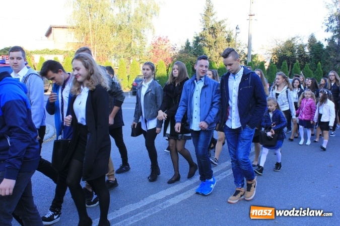 Zdjęcie w galerii na portalu naszwodzislaw.com: Szkoła w Lubomi świętowała 50-lecie! Nie zabrakło życzeń, wspomnień i dobrego humoru wiadomości z regionu