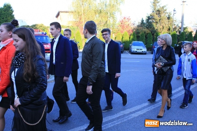 Zdjęcie w galerii na portalu naszwodzislaw.com: Szkoła w Lubomi świętowała 50-lecie! Nie zabrakło życzeń, wspomnień i dobrego humoru wiadomości z regionu