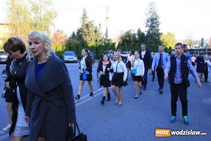 Zdjęcie w galerii na portalu naszwodzislaw.com: Szkoła w Lubomi świętowała 50-lecie! Nie zabrakło życzeń, wspomnień i dobrego humoru wiadomości z regionu