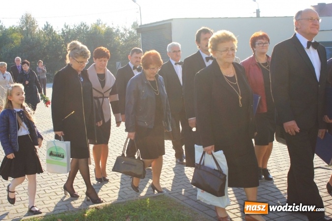 Zdjęcie w galerii na portalu naszwodzislaw.com: Szkoła w Lubomi świętowała 50-lecie! Nie zabrakło życzeń, wspomnień i dobrego humoru wiadomości z regionu