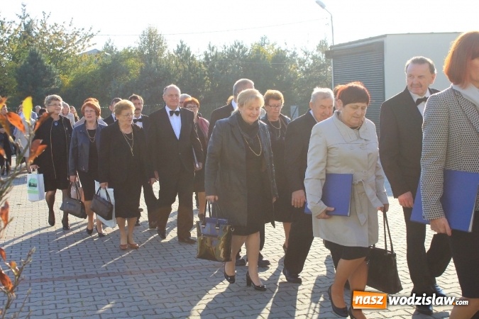 Zdjęcie w galerii na portalu naszwodzislaw.com: Szkoła w Lubomi świętowała 50-lecie! Nie zabrakło życzeń, wspomnień i dobrego humoru wiadomości z regionu