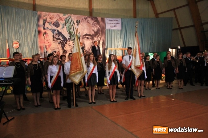 Zdjęcie w galerii na portalu naszwodzislaw.com: Szkoła w Lubomi świętowała 50-lecie! Nie zabrakło życzeń, wspomnień i dobrego humoru wiadomości z regionu