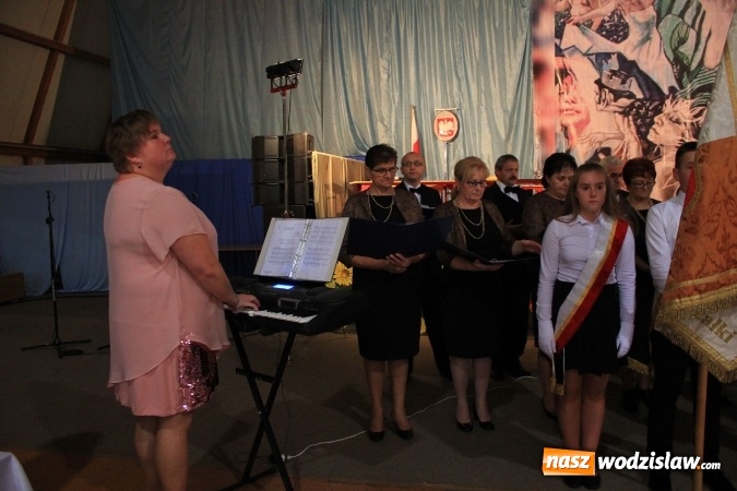 Zdjęcie w galerii na portalu naszwodzislaw.com: Szkoła w Lubomi świętowała 50-lecie! Nie zabrakło życzeń, wspomnień i dobrego humoru wiadomości z regionu