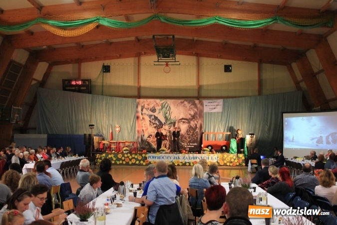 Zdjęcie w galerii na portalu naszwodzislaw.com: Szkoła w Lubomi świętowała 50-lecie! Nie zabrakło życzeń, wspomnień i dobrego humoru wiadomości z regionu