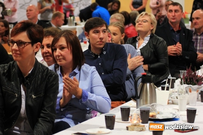 Zdjęcie w galerii na portalu naszwodzislaw.com: Szkoła w Lubomi świętowała 50-lecie! Nie zabrakło życzeń, wspomnień i dobrego humoru wiadomości z regionu