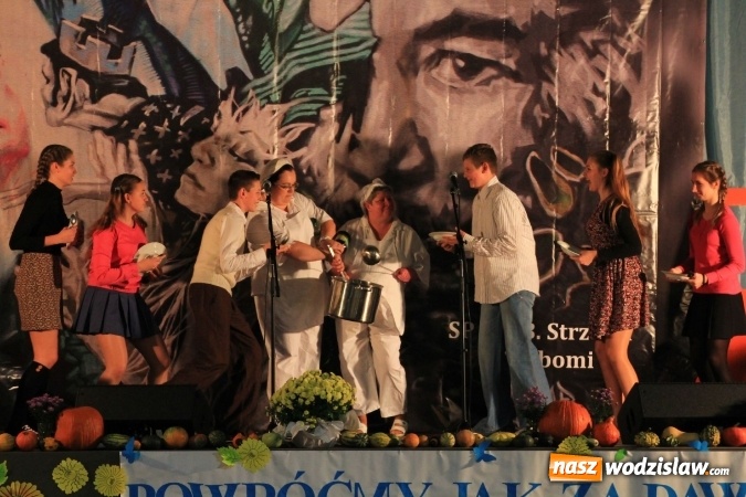 Zdjęcie w galerii na portalu naszwodzislaw.com: Szkoła w Lubomi świętowała 50-lecie! Nie zabrakło życzeń, wspomnień i dobrego humoru wiadomości z regionu