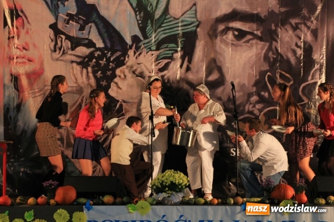 Zdjęcie w galerii na portalu naszwodzislaw.com: Szkoła w Lubomi świętowała 50-lecie! Nie zabrakło życzeń, wspomnień i dobrego humoru wiadomości z regionu