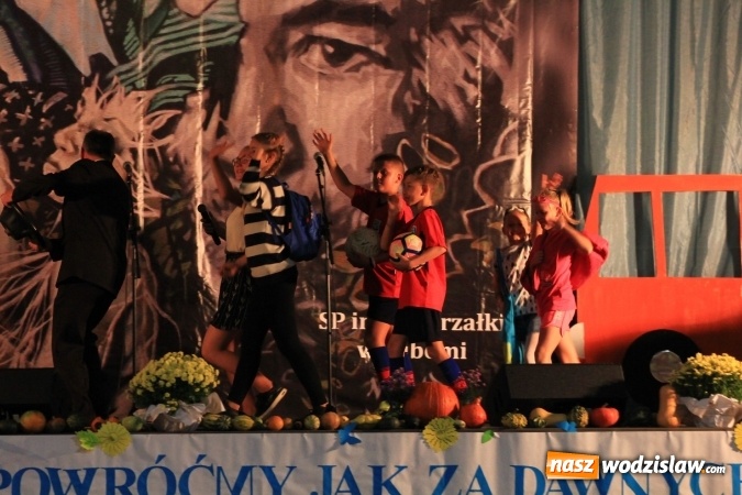 Zdjęcie w galerii na portalu naszwodzislaw.com: Szkoła w Lubomi świętowała 50-lecie! Nie zabrakło życzeń, wspomnień i dobrego humoru wiadomości z regionu