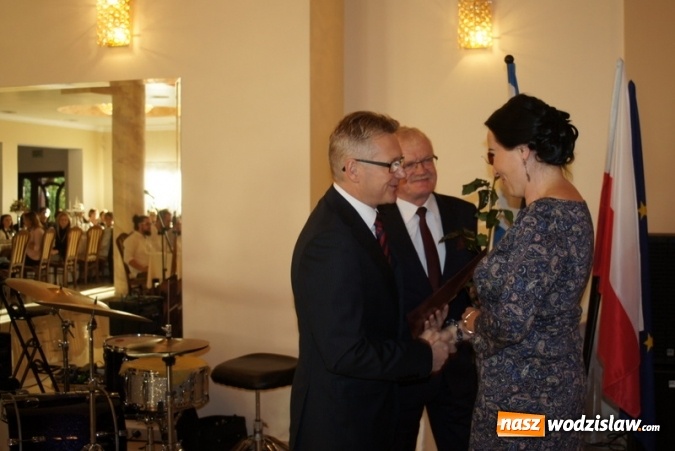 Zdjęcie w galerii na portalu naszwodzislaw.com: Mszana: Gala Edukacji - Wójt podziękował pracownikom oświaty wiadomości z regionu