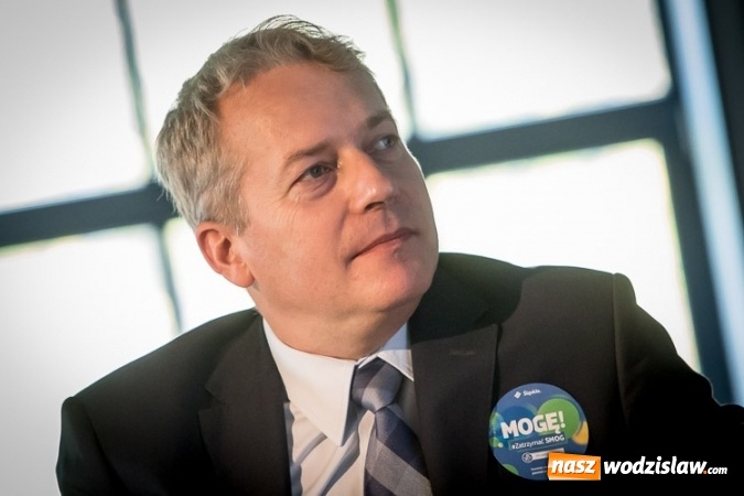 Zdjęcie w galerii na portalu naszwodzislaw.com: Rusza kampania społeczno-edukacyjna dotycząca walki ze smogiem wiadomości z regionu