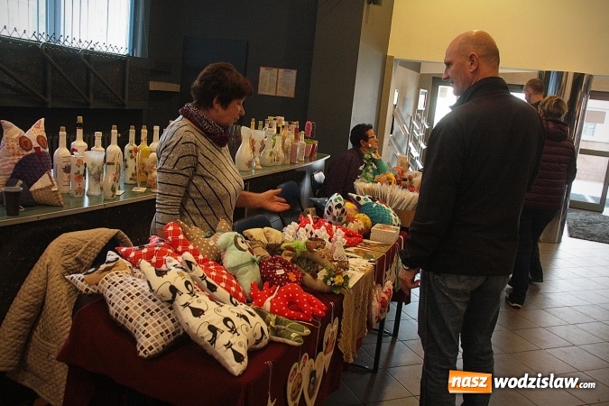Zdjęcie w galerii na portalu naszwodzislaw.com: Trwają 36. Wodzisławskie Spotkania z Folklorem wiadomości z regionu