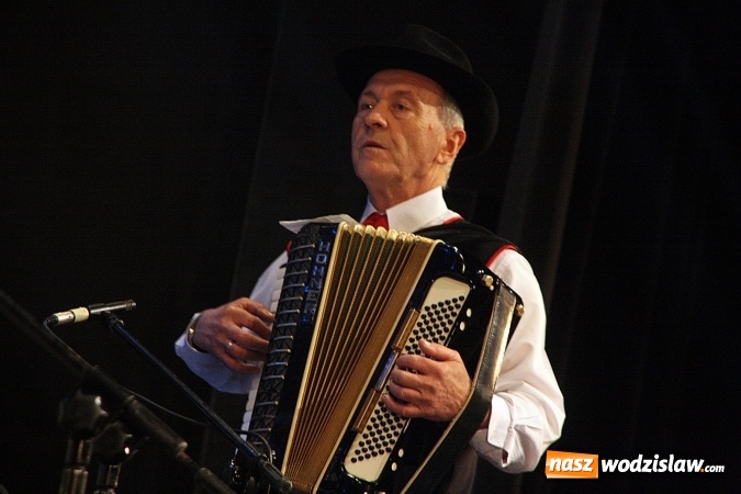 Zdjęcie w galerii na portalu naszwodzislaw.com: Trwają 36. Wodzisławskie Spotkania z Folklorem wiadomości z regionu